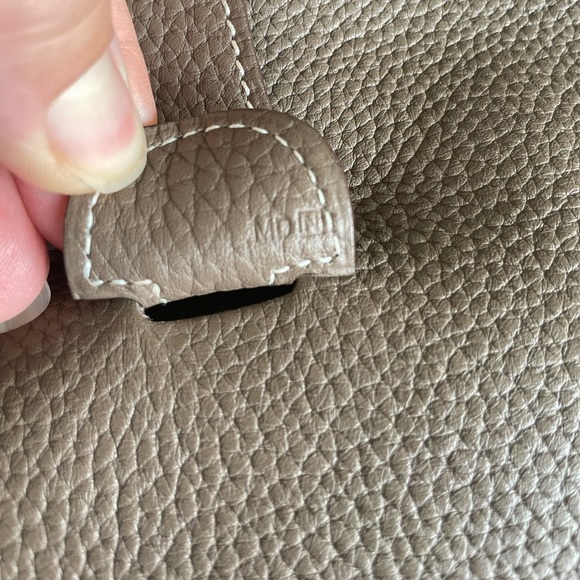 Evelyne GM (33) Clemence 
Etoupe PHW - Picture 3 of 12